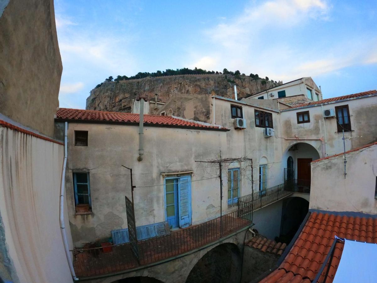 Gioeni 23 Apartman Cefalù Kültér fotó